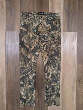Men's Camouflage Cargo Pants in Brown Camo